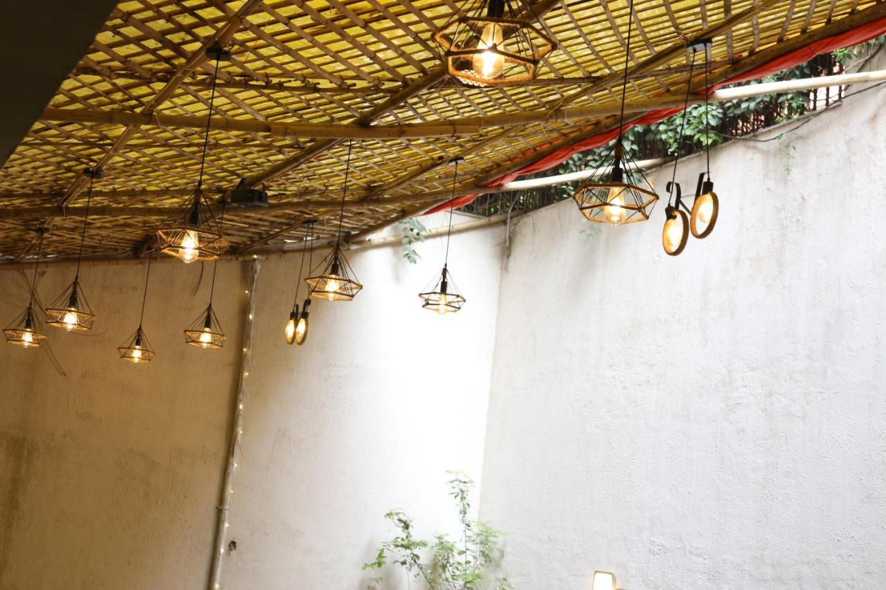 Lime Tree Hotel Sushant Lok Gurgaon Sector 29 Next To Iffco Chowk Metro エクステリア 写真